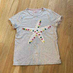 Mini Boden Applique Pom Pom starfish t-shirt. Size 9
